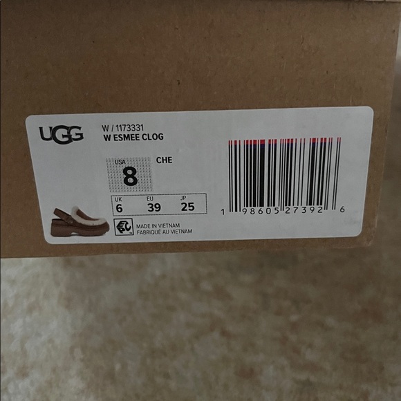 UGG Esme Suede Slingback Clogs - Picture 8 of 8